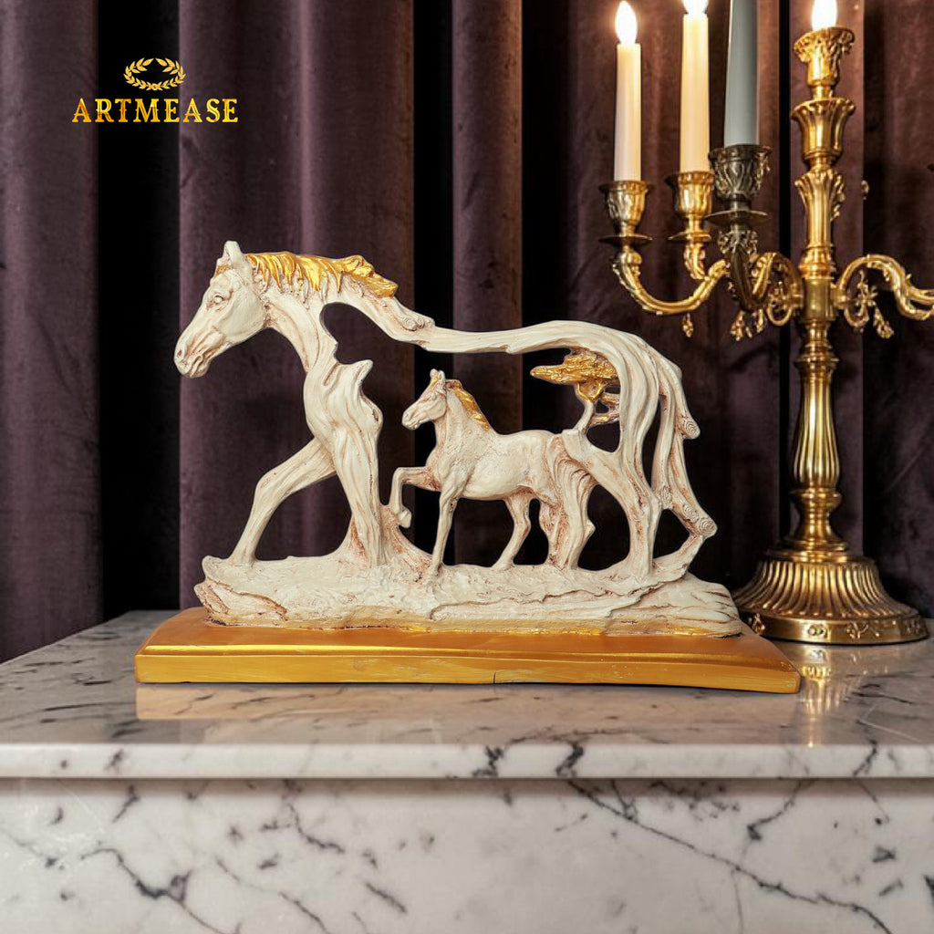 Good Luck Horse Showpiece