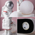 Astronaut Night Lamp