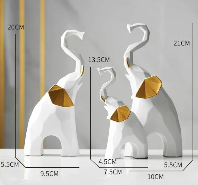Elephant Family Showpiece